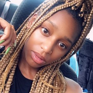 Meet your Posher, Ameerah